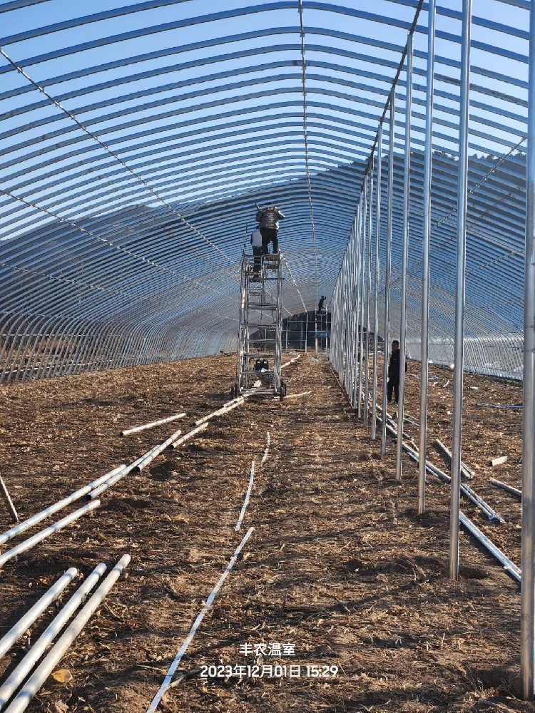2023年潞城覆被式全鋼架大棚